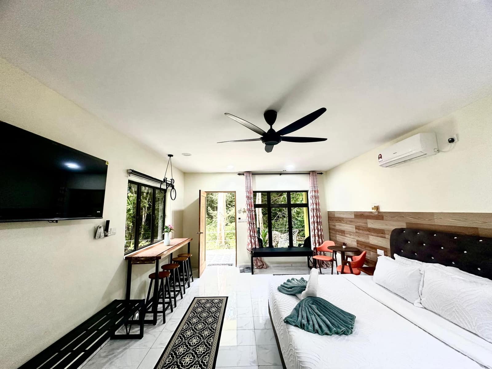Chalet Jungle View